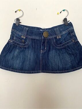 vintage y2k mini skirt